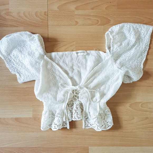 Goodnight Macaroon Tops - Eyelet Flyaway Blouse